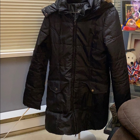BOGO!!! Women Guess Long Quilted Coat - Picture 7 of 9